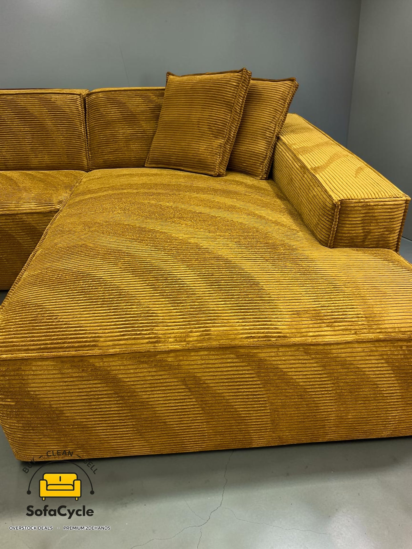 Belfast hoekzetel geel in fluweel, hoek R – overstock