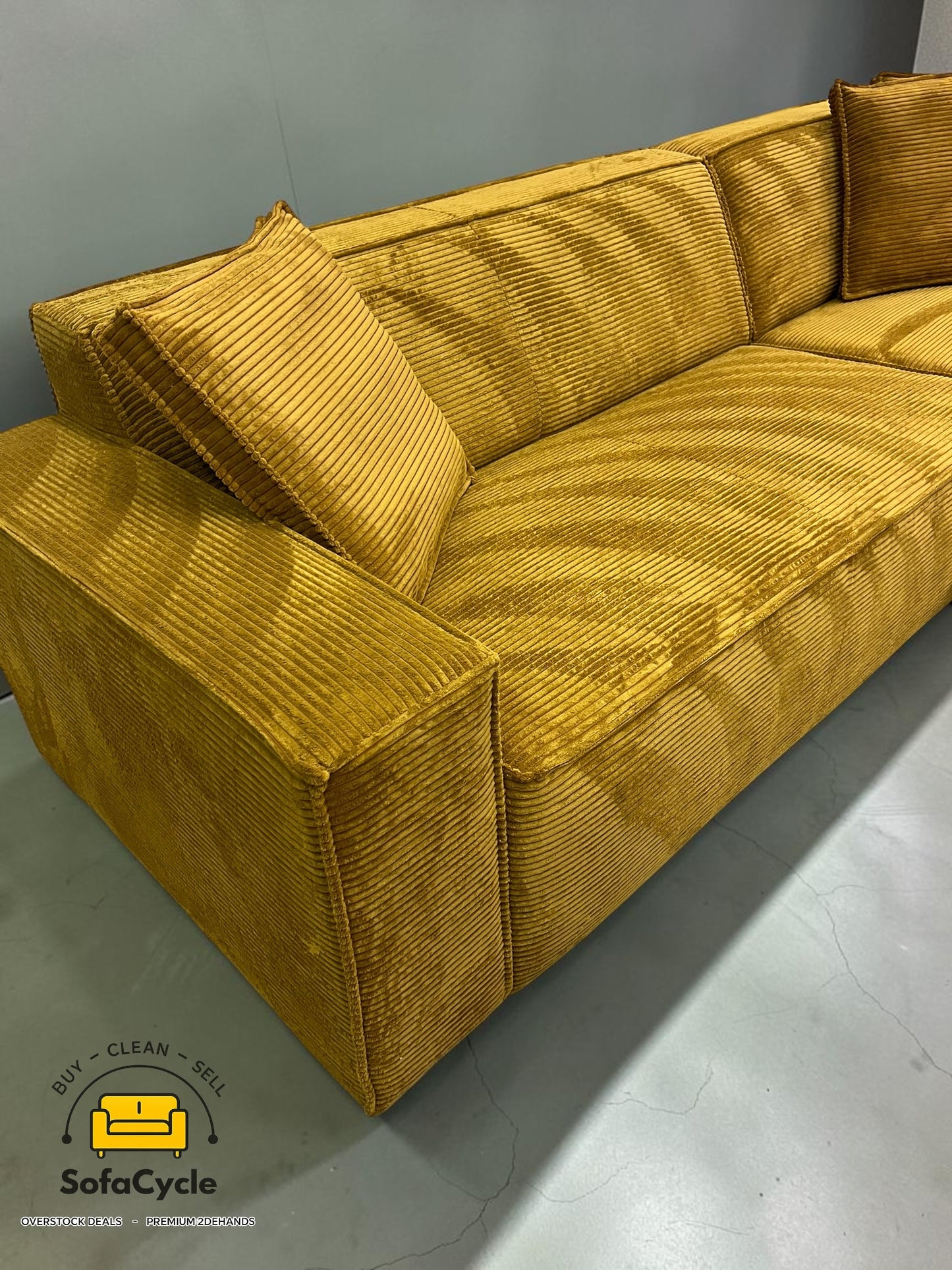 Belfast hoekzetel geel in fluweel, hoek R – overstock