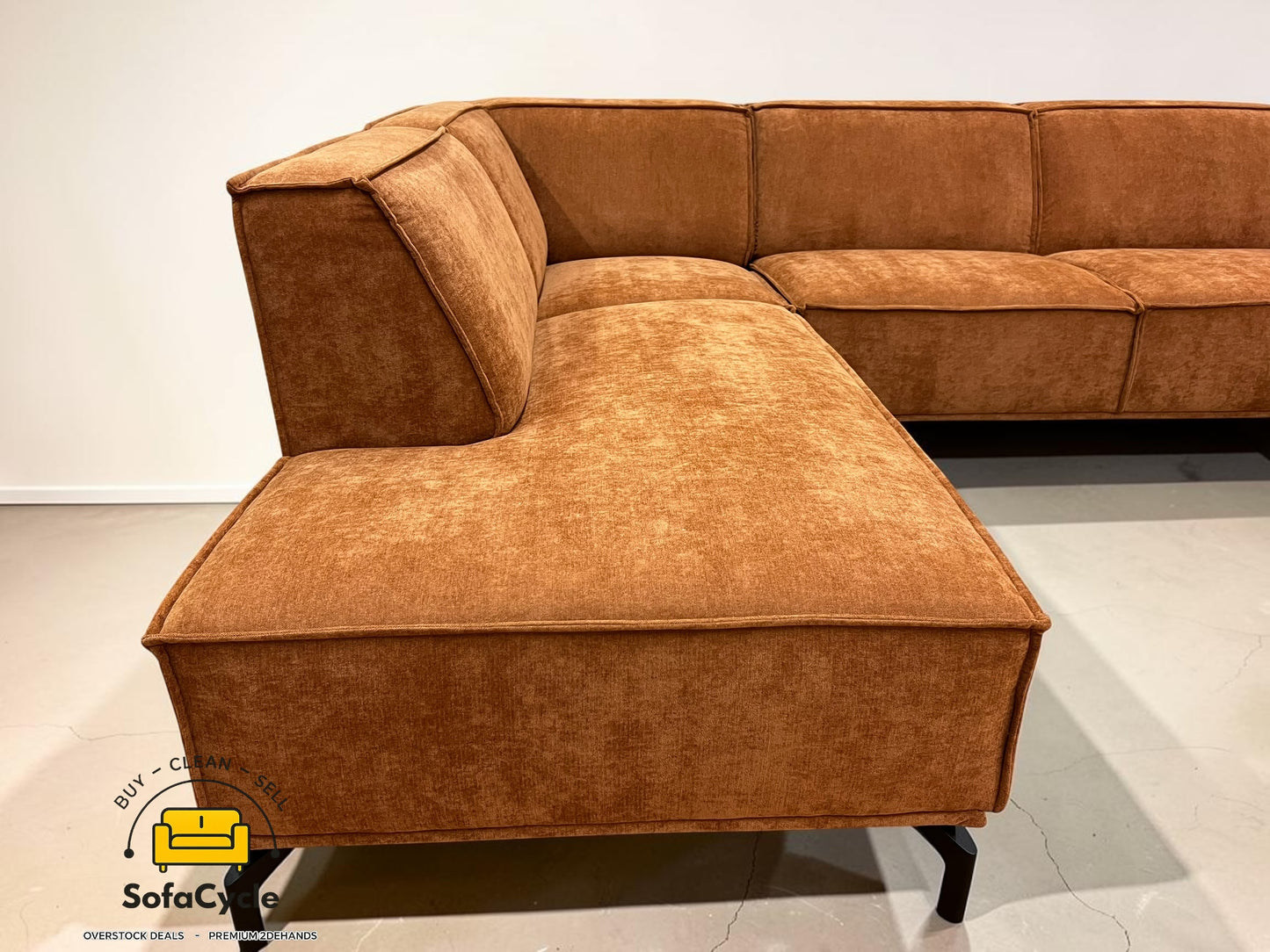 Calvaro hoekzetel roestbruin in stof, hoek R – overstock