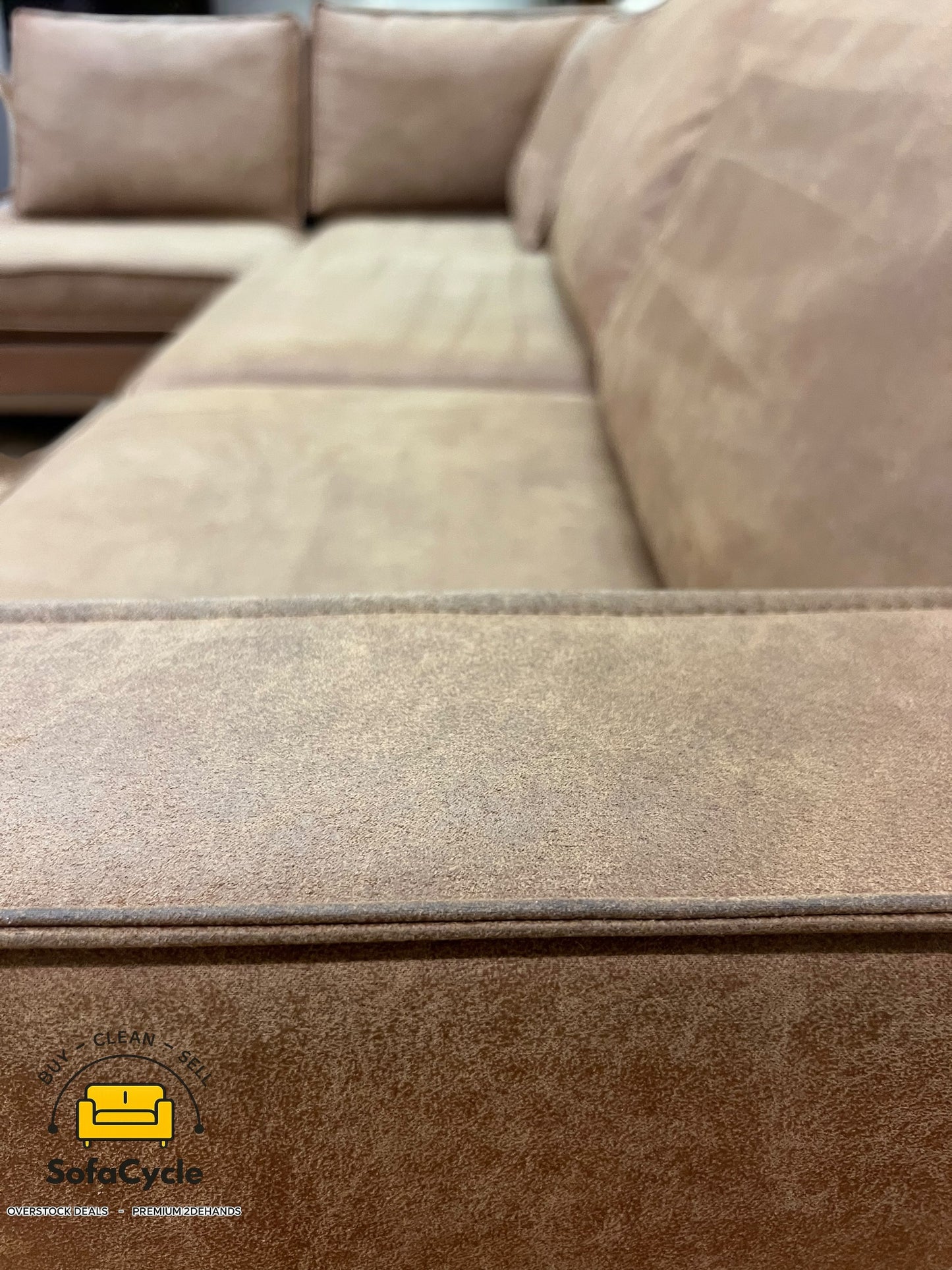 Hoekzetel cognac in microvezel met poef – tweedehands