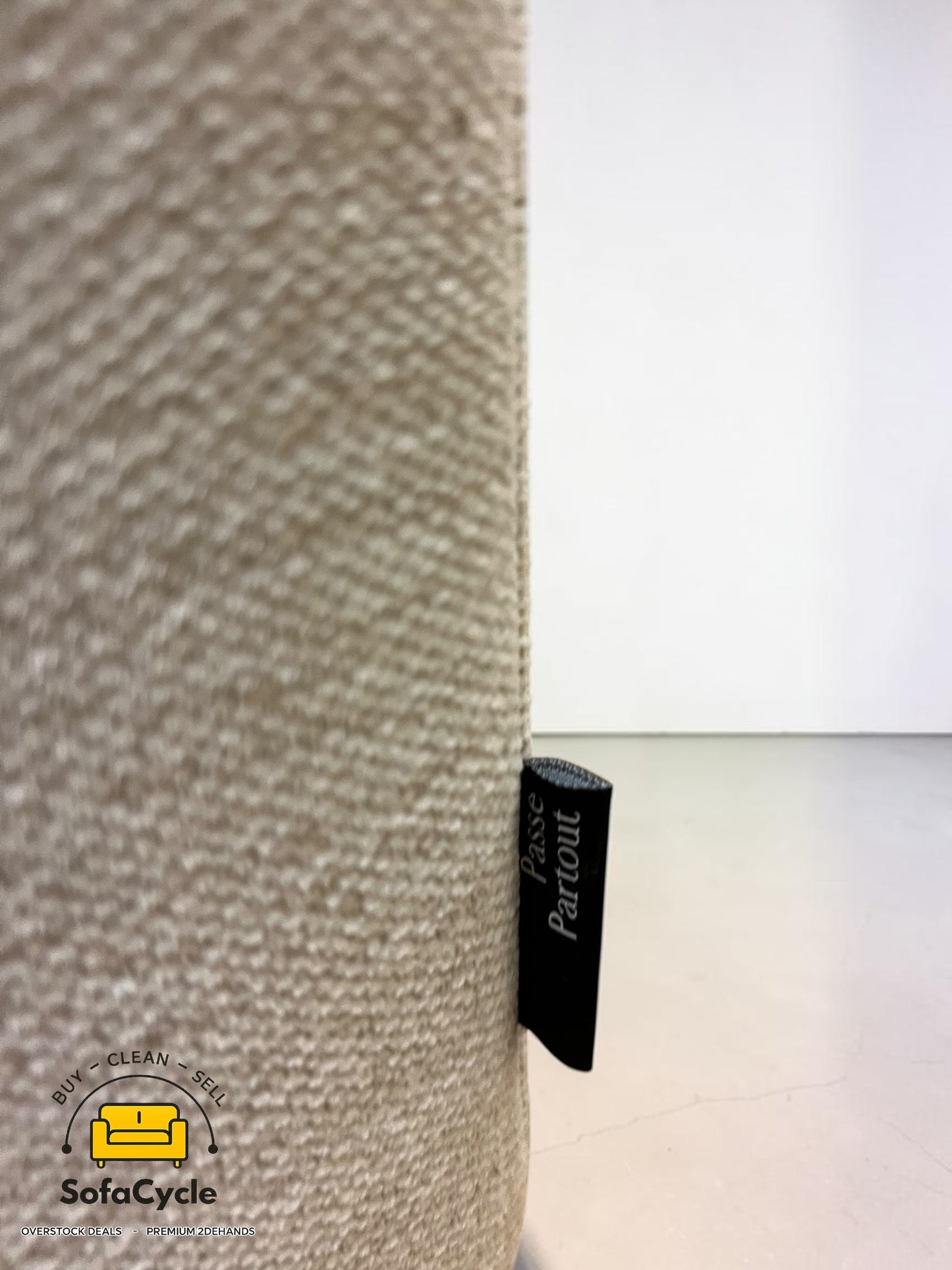 Passe Partout hoekzetel wit in stof, hoek R – tweedehands