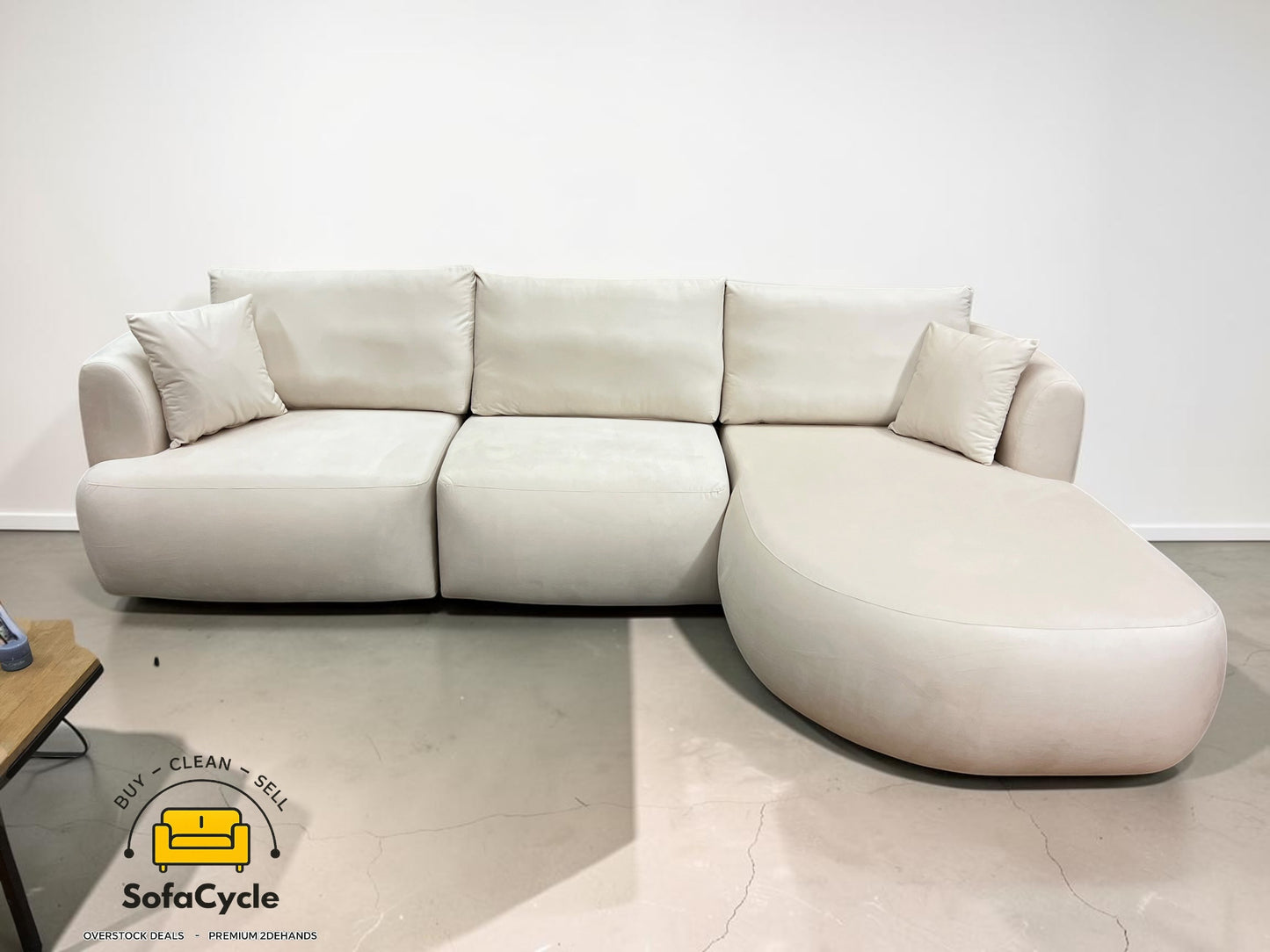 Bobochic Paris hoekzetel beige in fluweel – overstock