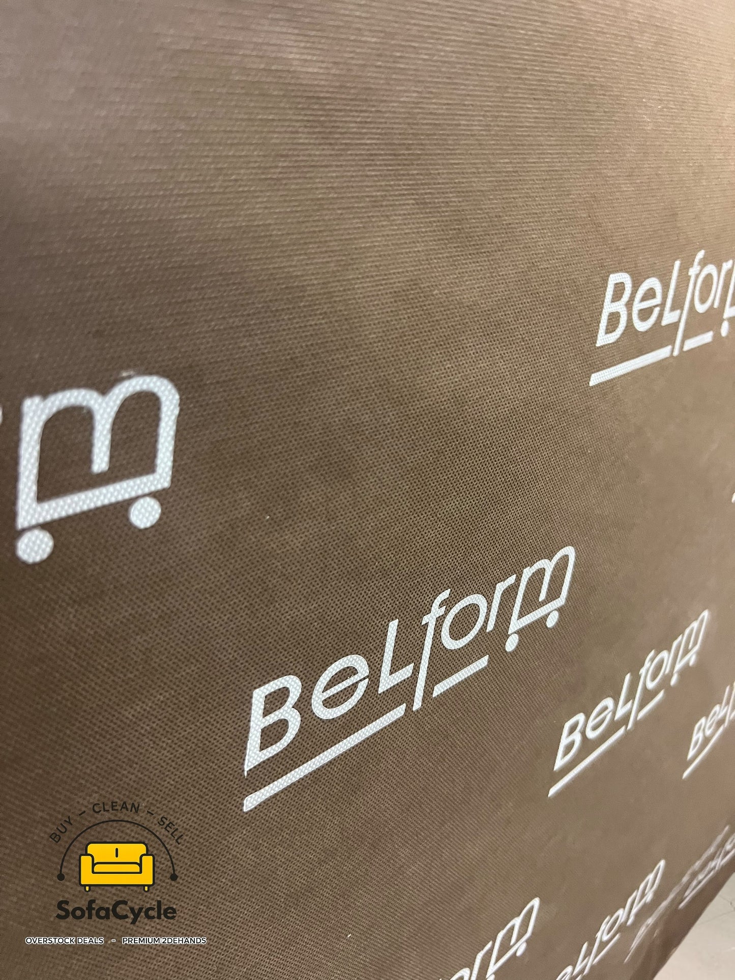 Belform hoekzetel zwart met hoofdsteun – tweedehands