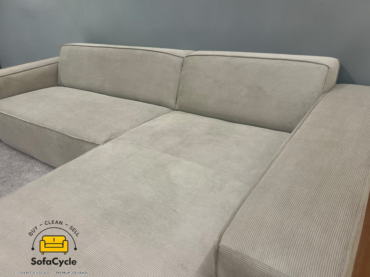 Quattro hoekzetel beige in fluweel, hoek R – overstock
