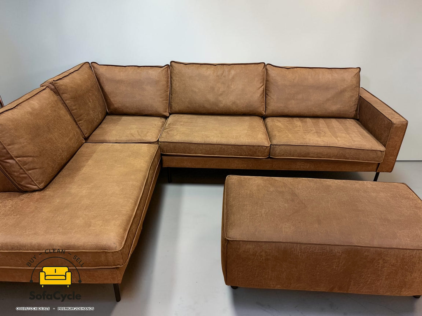 Hoekzetel cognac in microvezel met poef – tweedehands