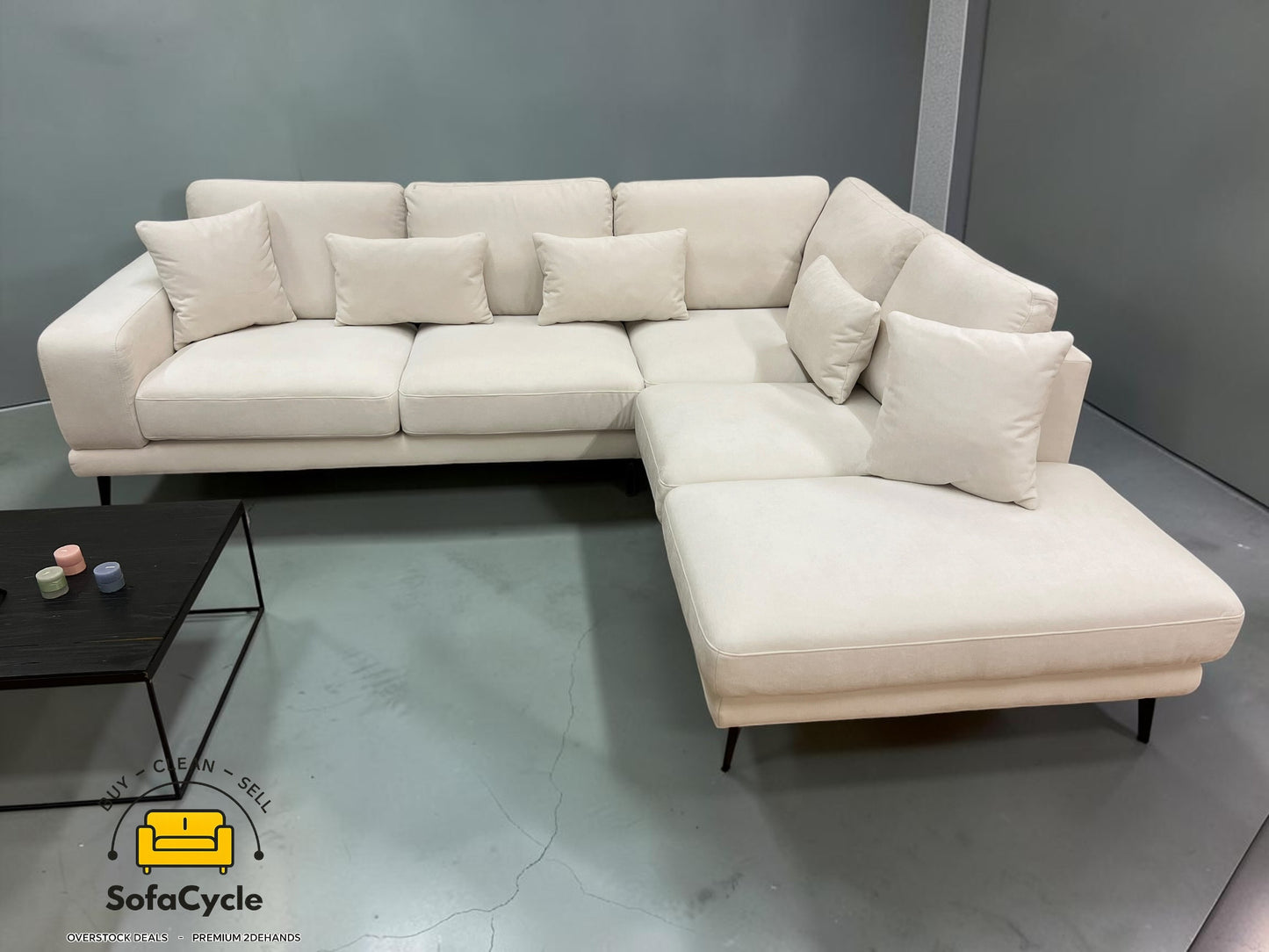 Luton hoekzetel wit in stof, hoek R – overstock