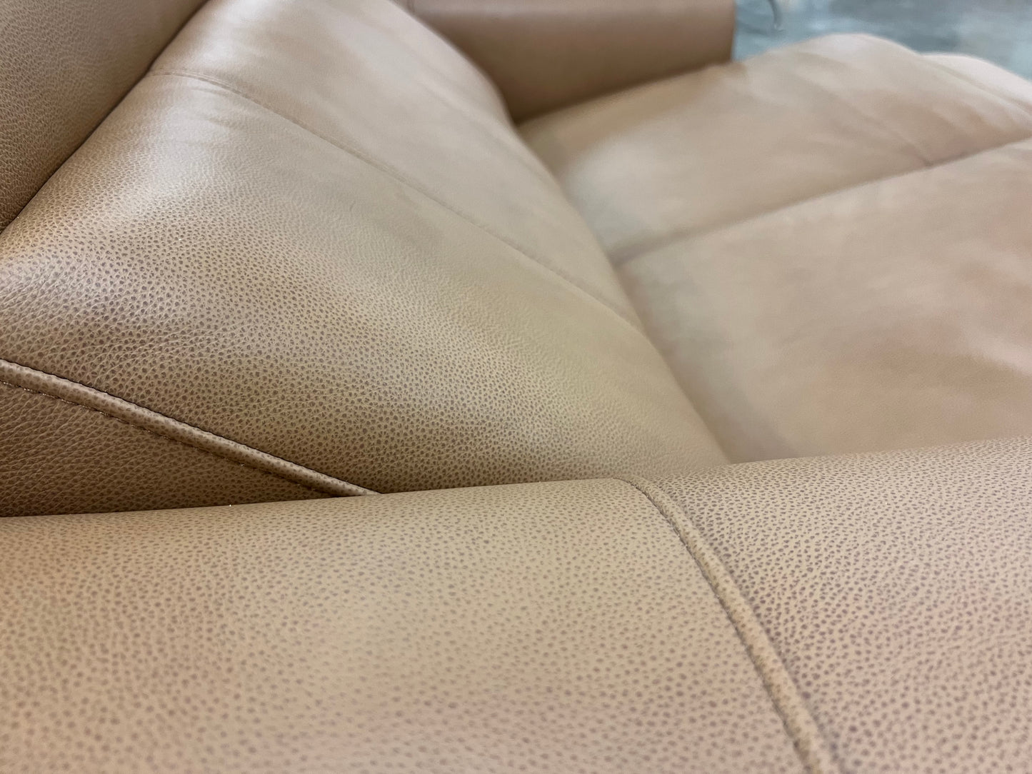 Medalounger 2-zit cognac met relaxfunctie – tweedehands
