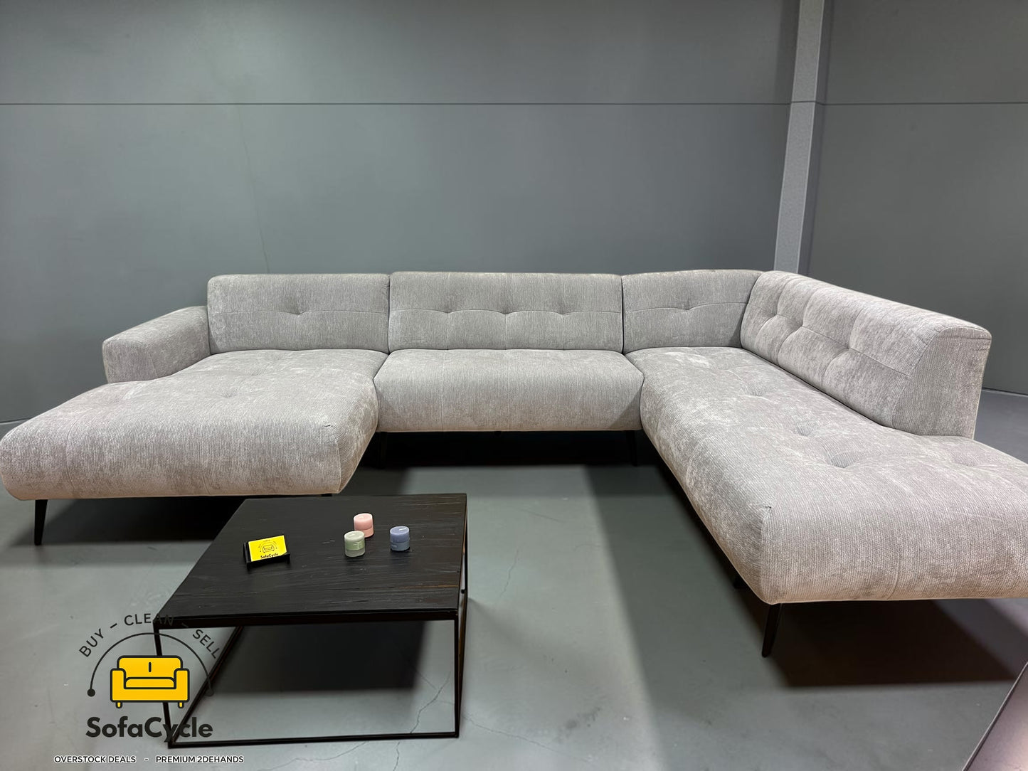 Cardiff U-zetel grijs in bouclé – overstock
