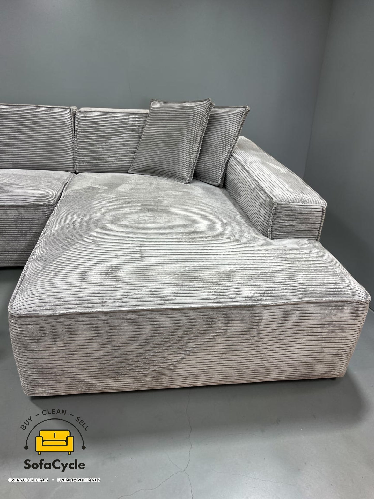 Belfast hoekzetel grijs in fluweel, hoek R – overstock