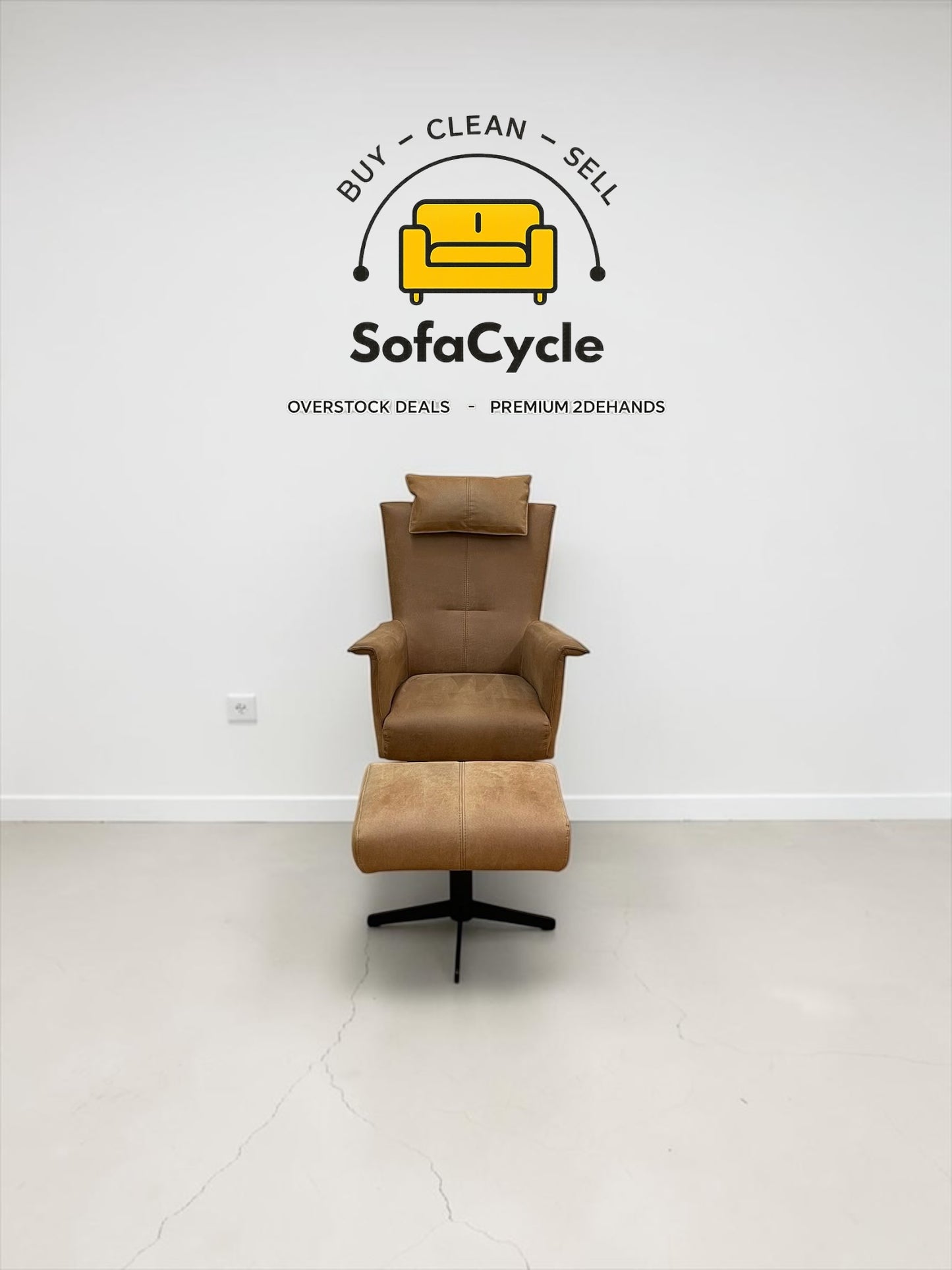 Henders & Hazel fauteuil cognac met voetbankje – tweedehands