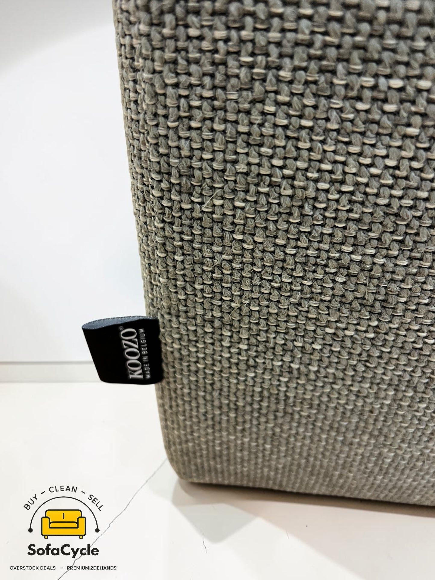 Koozo Robin Junior fauteuil grijs met poef – tweedehands