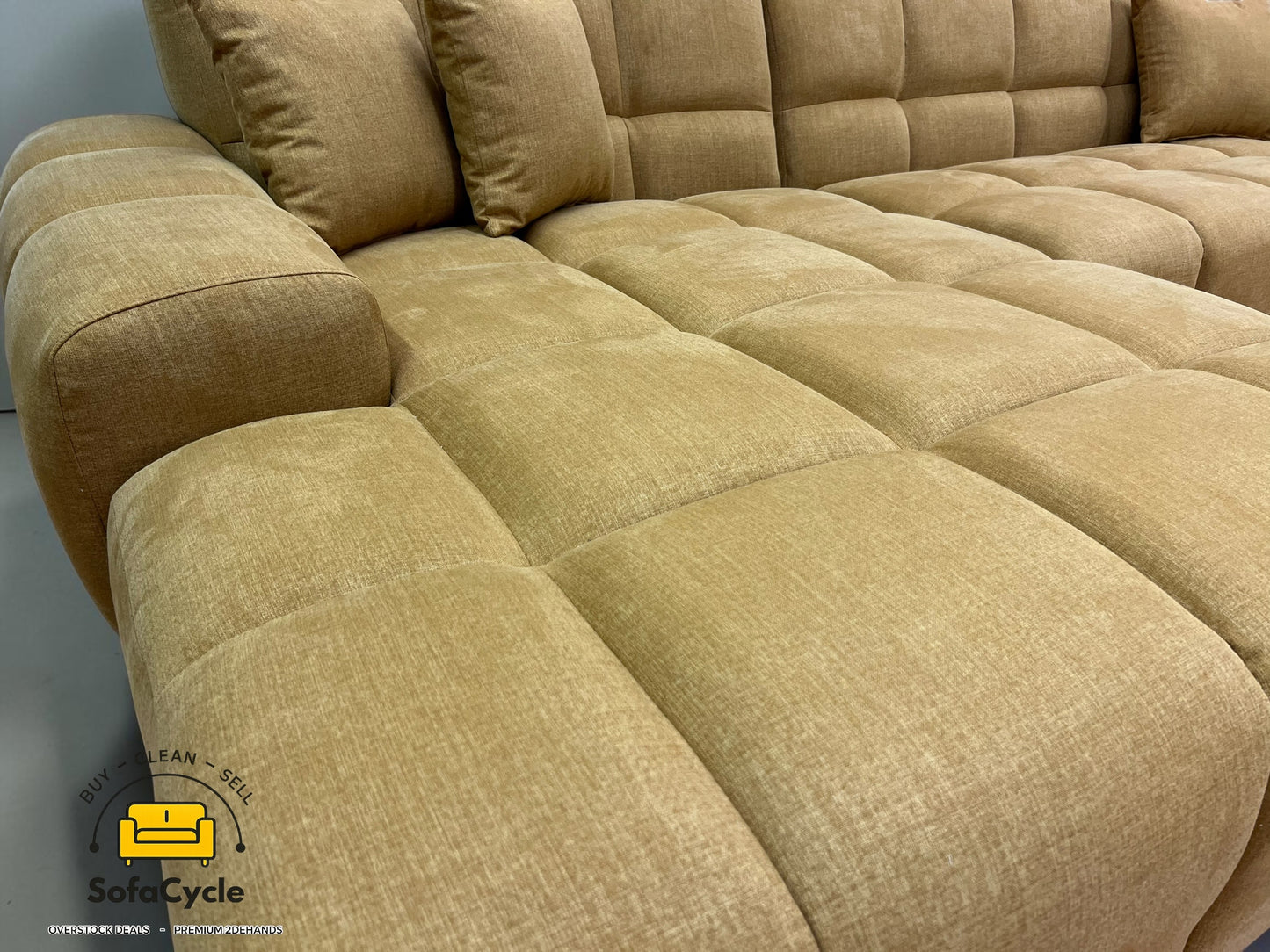 Goossens Opulent hoekzetel geel in stof, hoek L – overstock